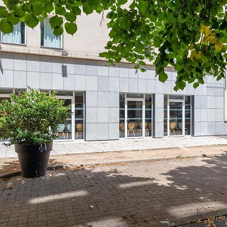 B&B Hotel Lyon Caluire Cite Internationale Εξωτερικό φωτογραφία