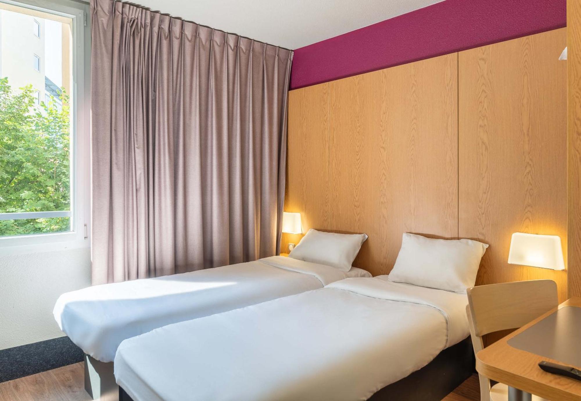 B&B Hotel Lyon Caluire Cite Internationale Εξωτερικό φωτογραφία